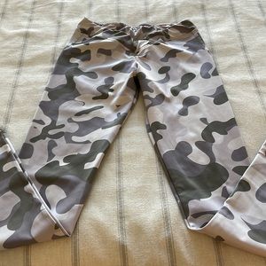 Minibeast camo workout legging